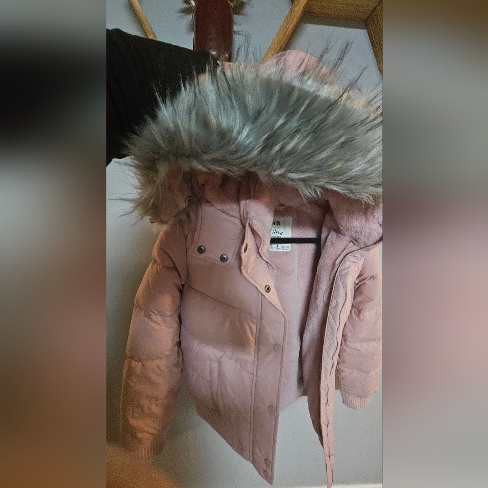 (NEW) Ambercrombie Ultra Collection Light Pink Kids Puffer Jacket